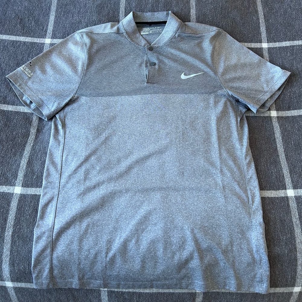 Nike modern fit Golf Polo.
